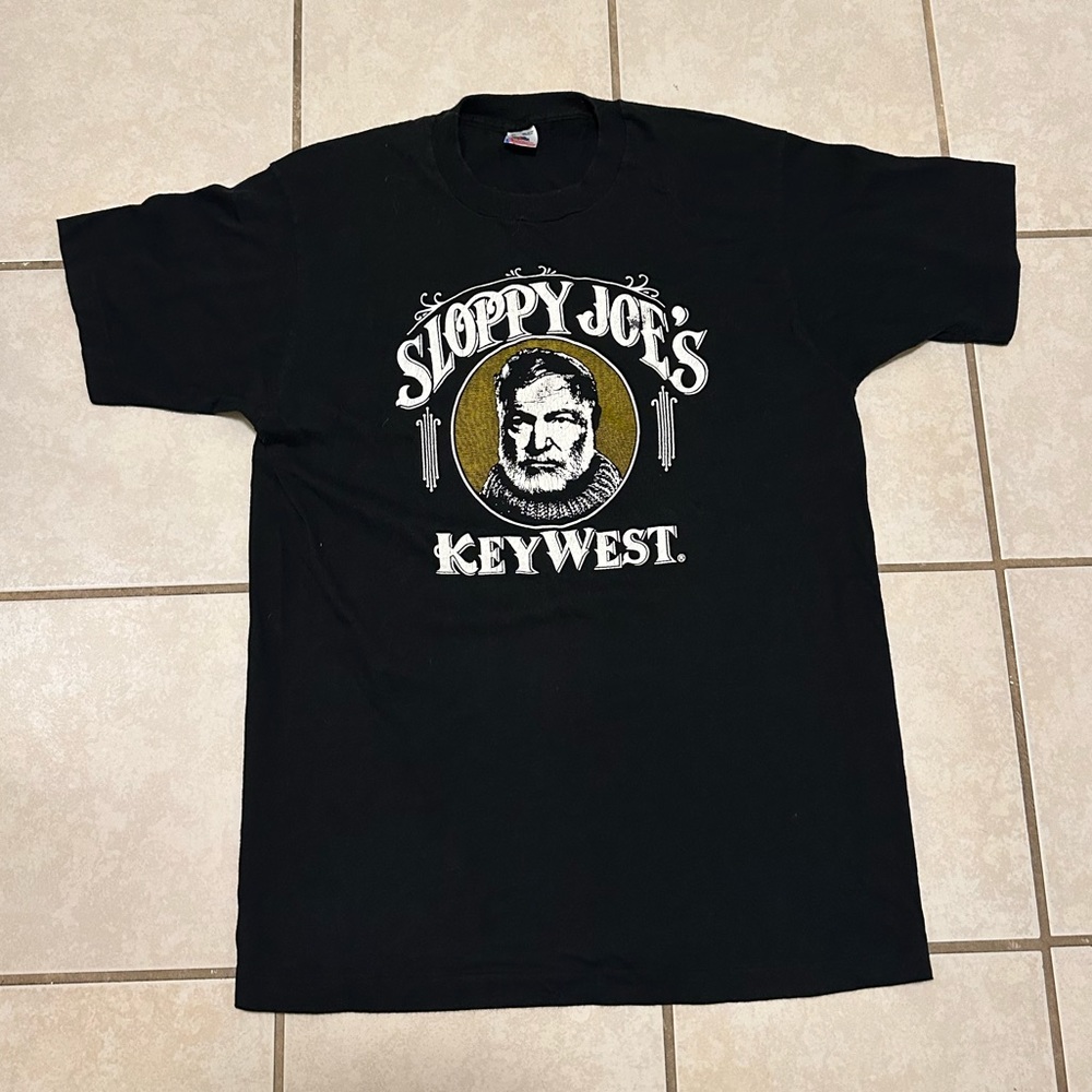 Vintage 80s Ernest Hemingway Sloppy Joes Shirt